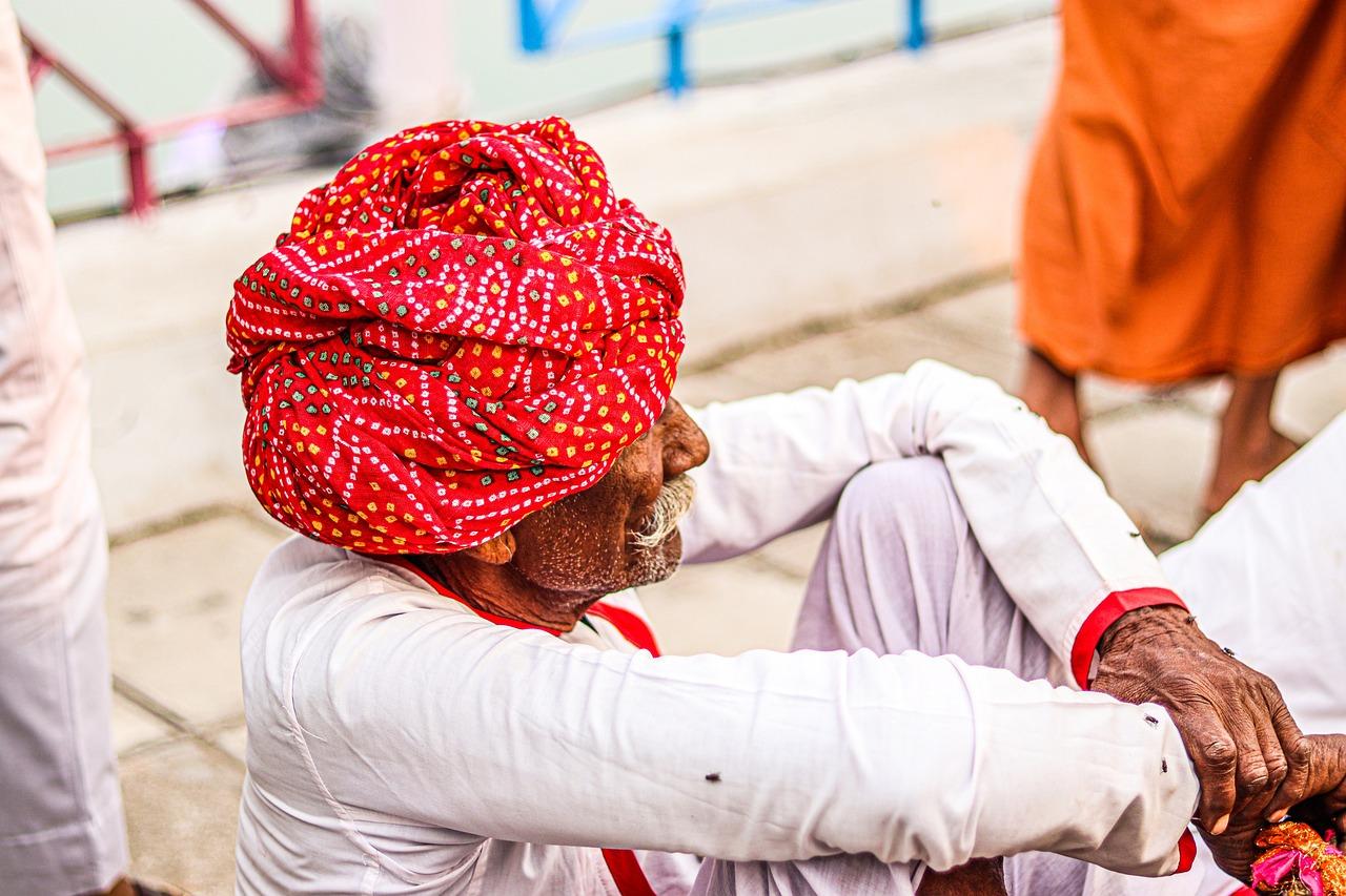 Malad Residents Combat Loneliness Epidemic Through Stronger Community Connections