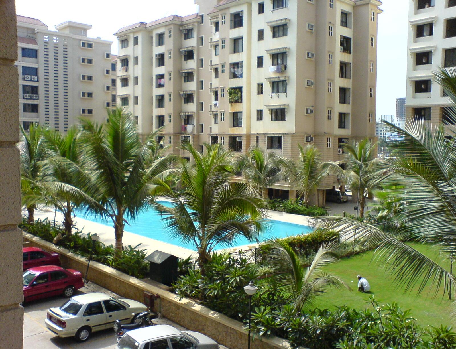 Palm Court, Malad
